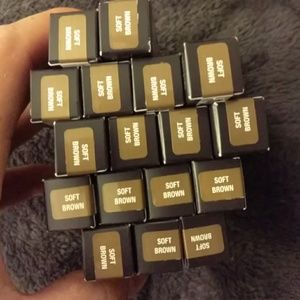 Anastasia brow wiz -soft brown